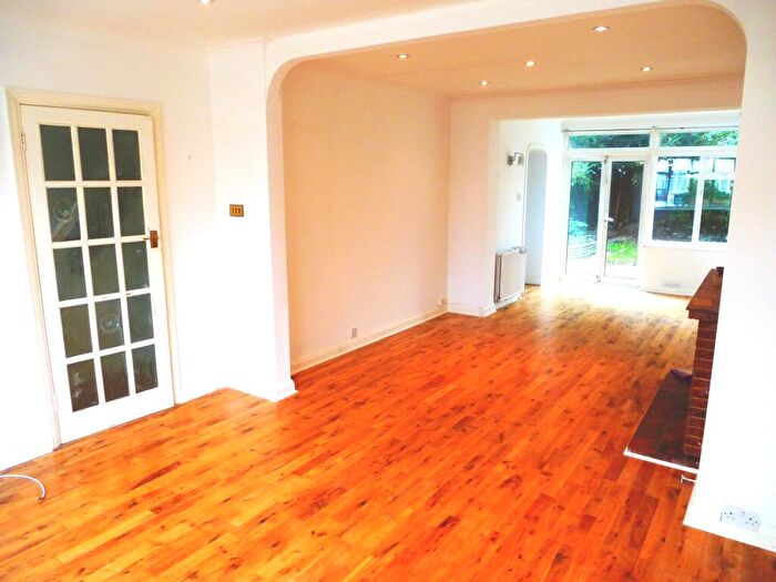 3 Bedroom House To Rent In Clarence Avenue, New Malden, KT3