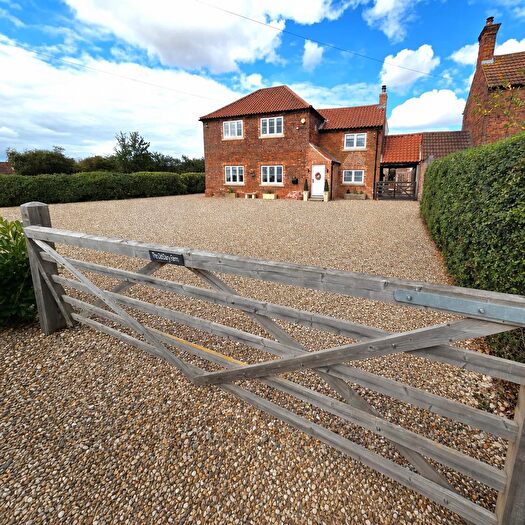 4 Bedroom Barn Conversion For Sale In Darlton, Newark, NG22