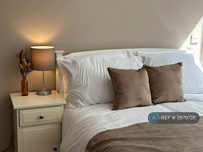 2 Bedroom Flat To Rent In Alexandra House, Leicester, LE1