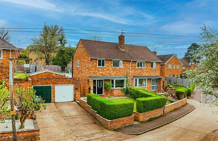 4 Bedroom Property For Sale In East Flint, Hemel Hempstead, HP1