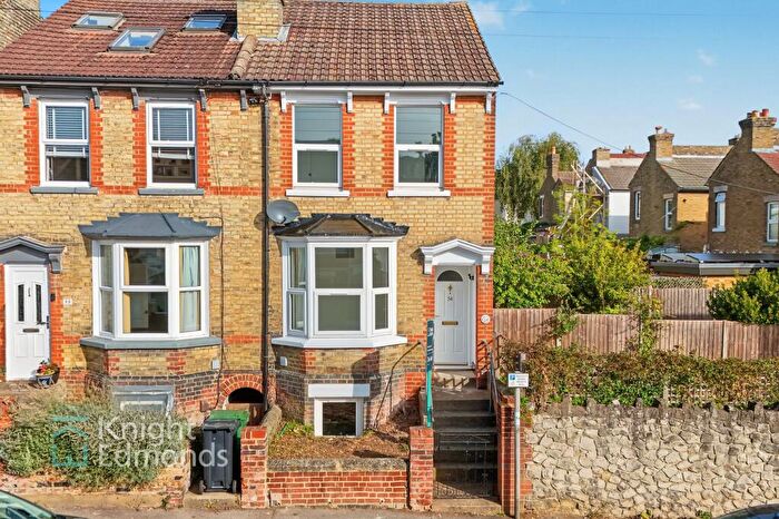 3 Bedroom End Of Terrace House To Rent In Florence Road, Maidstone, ME16