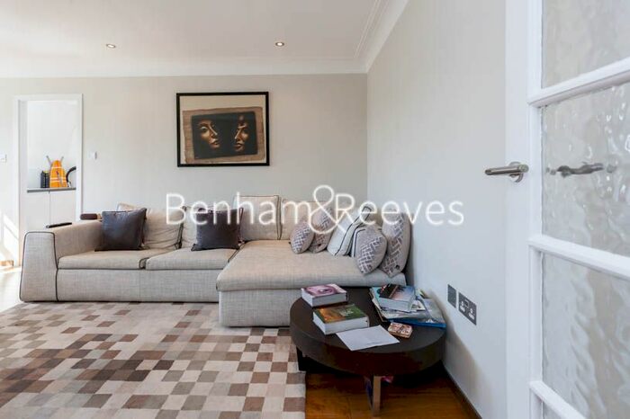 1 Bedroom Flat To Rent In Prince Arthur Road, Hampstead, NW3
