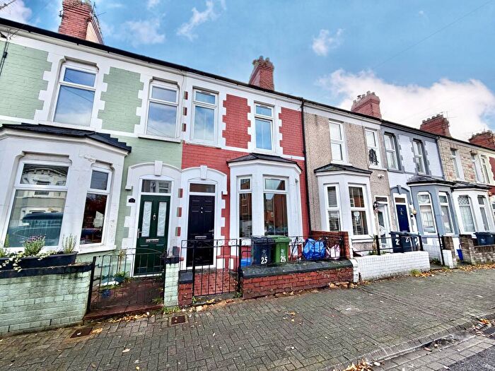 3 Bedroom Terraced House For Sale In Pomeroy Street, Cardiff, CF10