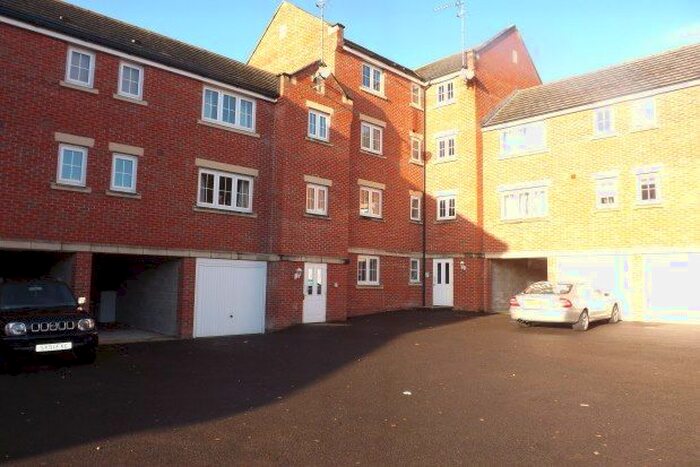 2 Bedroom Flat To Rent In Bradshaw Court, Swindon, SN25