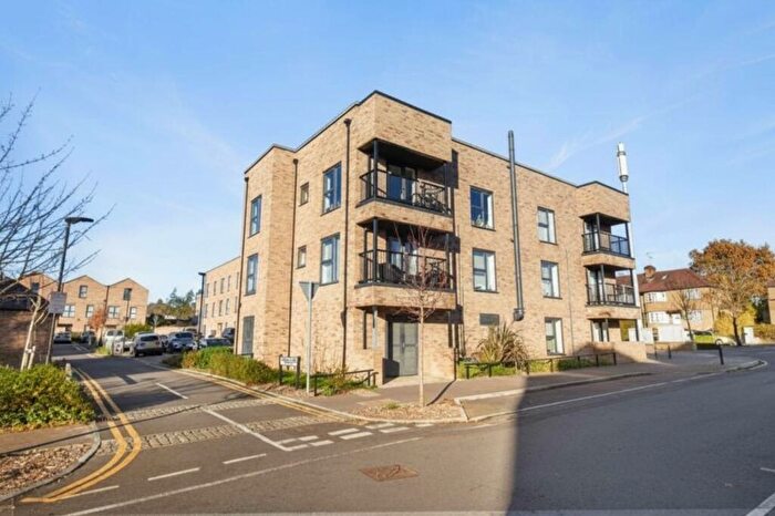 2 Bedroom Flat For Sale In Harrow View, Harrow, HA2