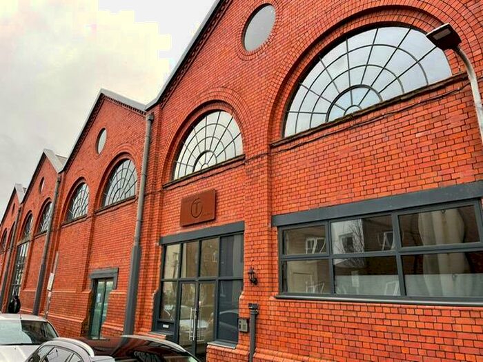 1 Bedroom Apartment To Rent In Pendyris Street, CF11