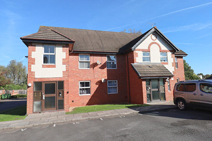 1 Bedroom Flat For Sale In St. Johns, Hinckley, Leicestershire, LE10