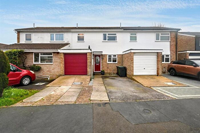 3 Bedroom Terraced House For Sale In Bridgemere Road, Eastbourne, BN22