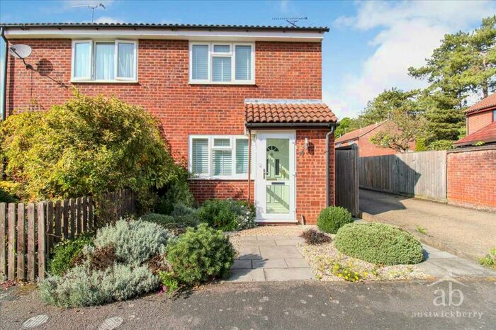 2 Bedroom End Of Terrace House To Rent In Cobbold Road, Woodbridge, IP12