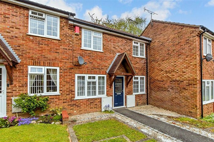 2 Bedroom Terraced House For Sale In Nutley Close, Ashford, Kent, TN24