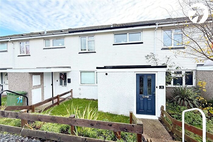 3 Bedroom Terraced House For Sale In Conifer Way, Swanley, Kent, BR8