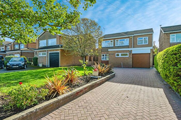 5 Bedroom Detached House For Sale In Church Lane, Fradley, Lichfield, WS13