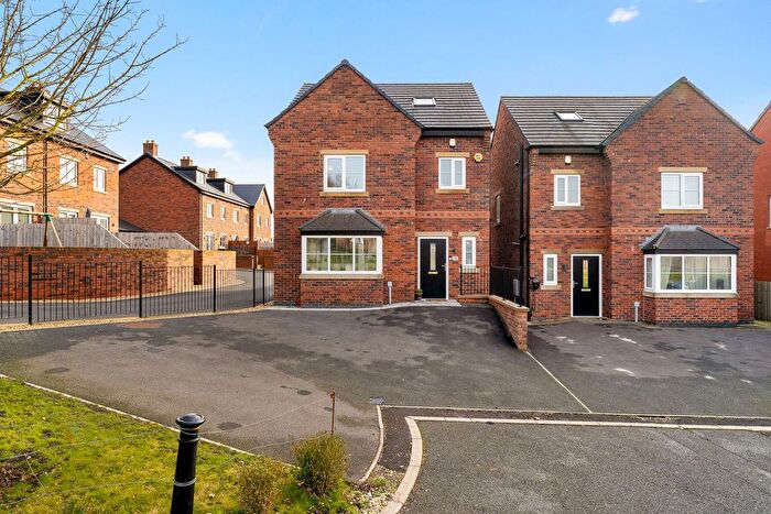 4 Bedroom Detached House For Sale In Semington View, Worsley, Manchester, M28