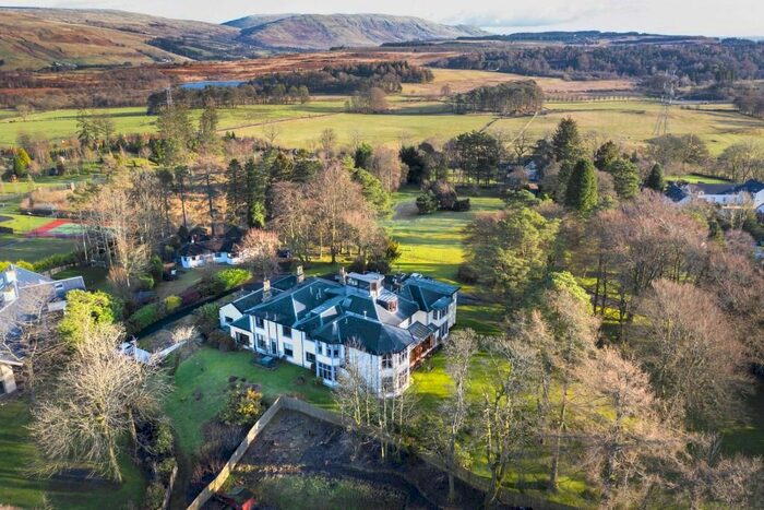 2 Bedroom Flat To Rent In Westerton Of Mugdock, Milngavie G62