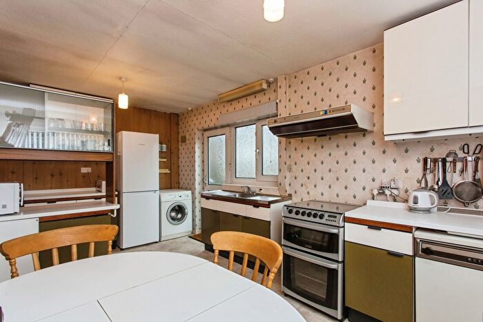 2 Bedroom Bungalow For Sale In Highfield Avenue, Farington, Leyland, Lancashire, PR25