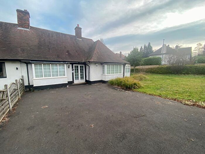 2 Bedroom Bungalow To Rent In Middleton Boulevard, Nottingham, NG8