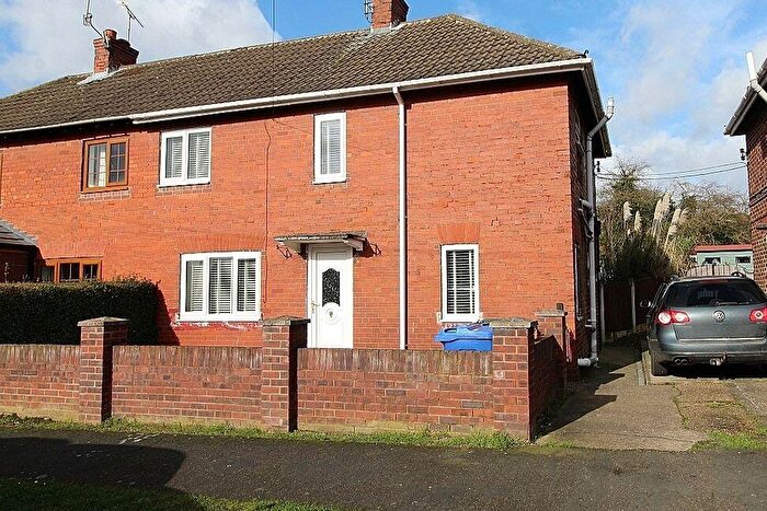 3 Bedroom Semi-Detached House For Sale In Prior Road, Conisbrough, Conisbrough, Doncaster, DN12