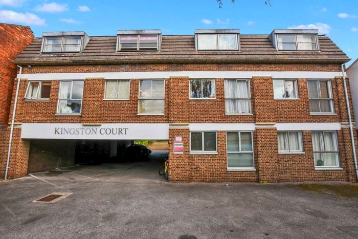1 Bedroom Flat To Rent In Kingston Court, Jericho, OX2