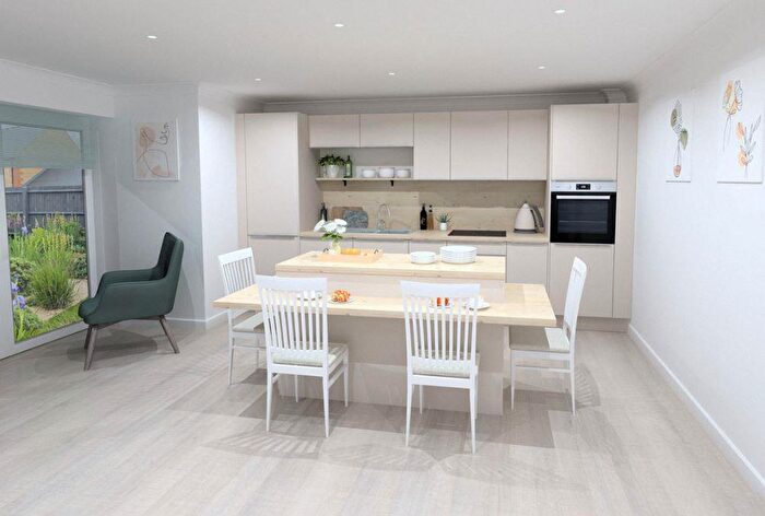 4 Bedroom Detached House For Sale In Clanfield, Hampshire, PO8