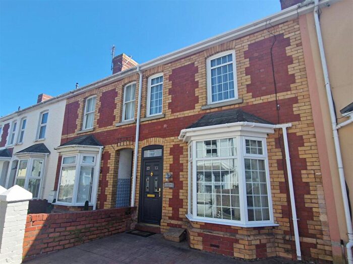 3 Bedroom Terraced House For Sale In Philadelphia Road, Porthcawl, CF36