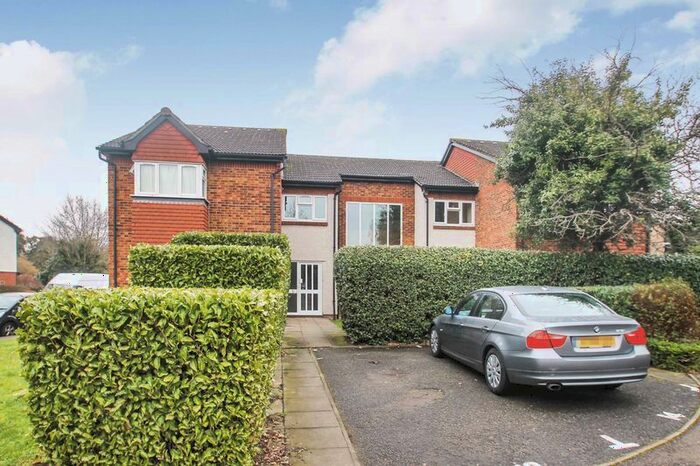 Studio To Rent In Rabournmead Drive, Northolt, Middlesex, UB5