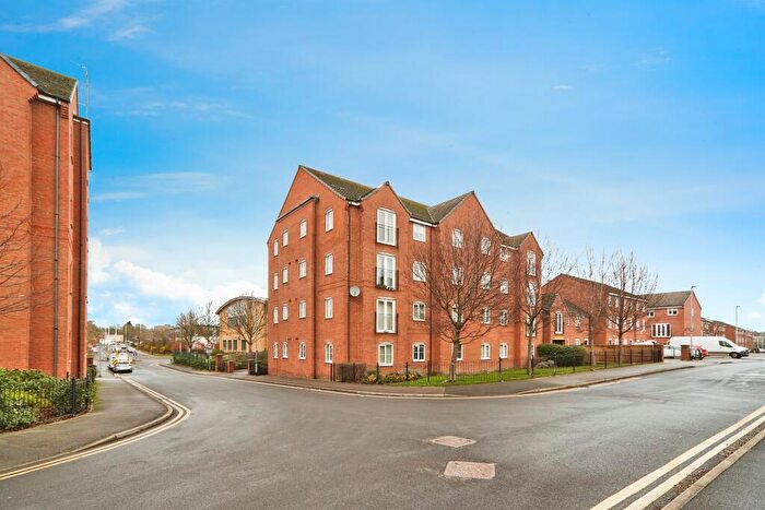 2 Bedroom Penthouse For Sale In Chapman Road, Thornbury, Bradford, BD3