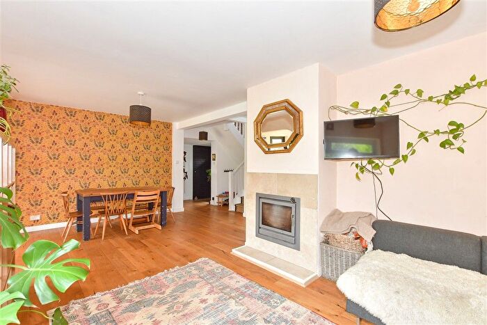 4 Bedroom Detached House For Sale In Bramleys, Kingston, Lewes, East Sussex, BN7