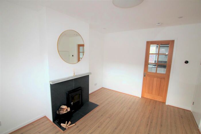 2 Bedroom Property To Rent In Wayfbain Lane, Hedon, Hull, HU12