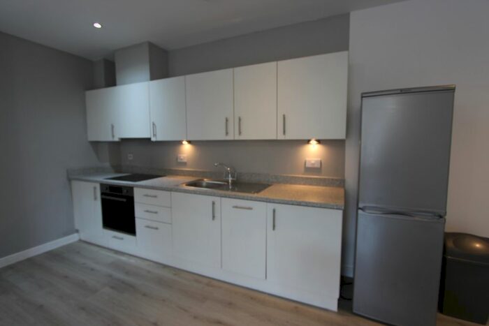 2 Bedroom Flat To Rent In Mill Street, Maidstone ME15