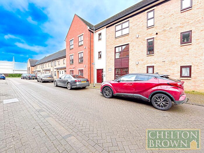 2 Bedroom Flat To Rent In Standside, St James, Northampton, NN5
