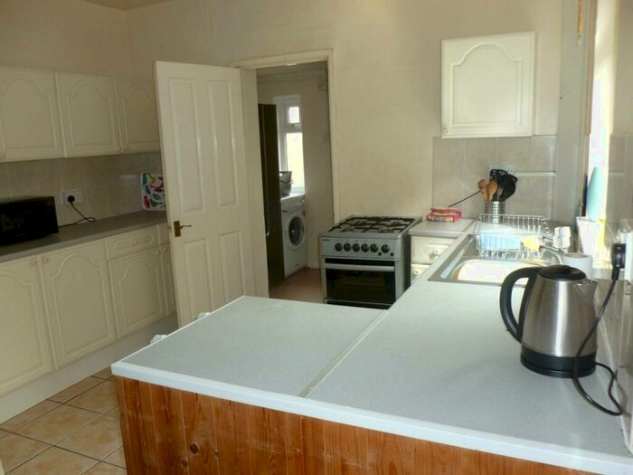 5 Bedroom House To Rent In Partridge Road, Roath, CF24