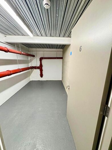 2 Bedroom Apartment To Rent In Pool Road, Leeds, West Yorkshire, LS21