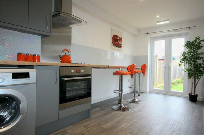 4 Bedroom Terraced House To Rent In Templar Road, Beeston, NG9