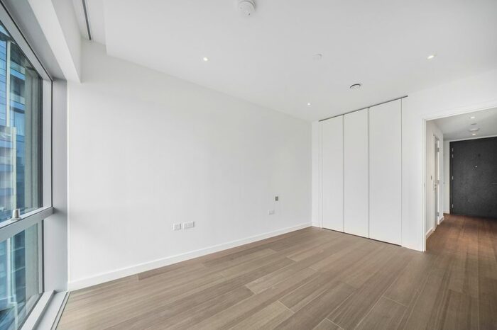 1 Bedroom Flat To Rent In No Upper Riverside, Cutter Lane, Greenwich, London, SE10