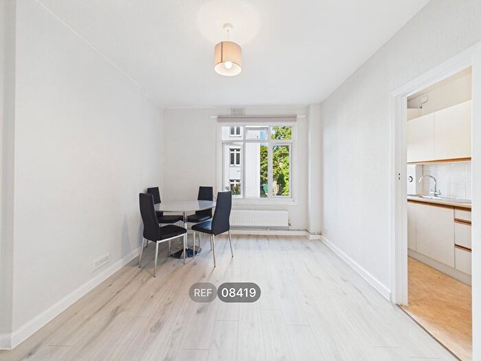 1 Bedroom Flat To Rent In Brixton Hill Court, Brixton Hill, London, SW2