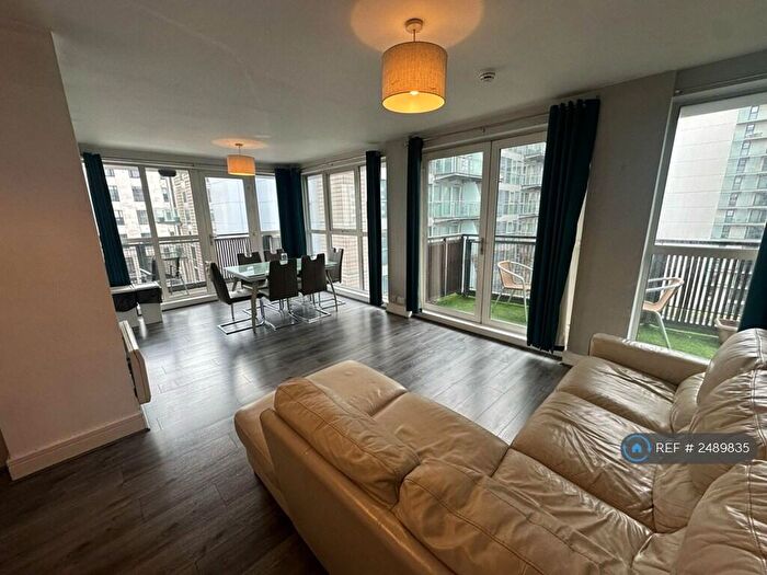 2 Bedroom Flat To Rent In Blackfriars Street, Manchester, M3