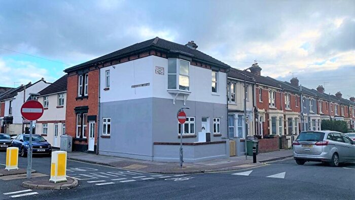 1 Bedroom End Of Terrace House To Rent In Francis Avenue, Southsea, PO4