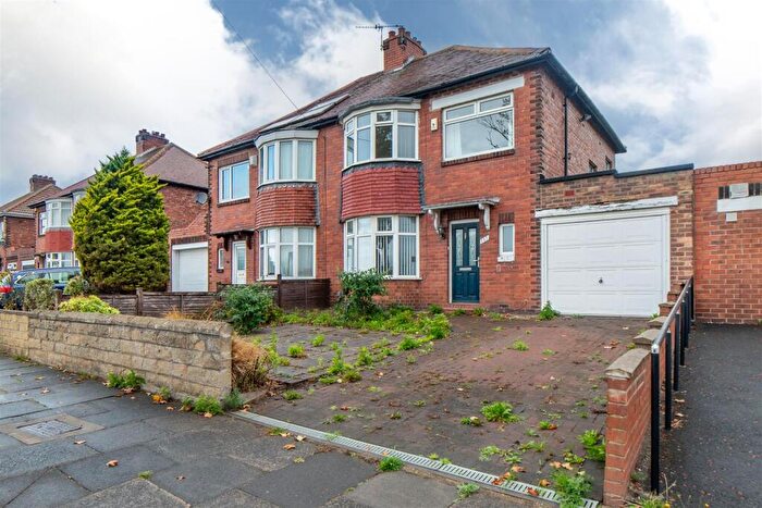 3 Bedroom Semi-Detached House For Sale In Coast Road, Newcastle Upon Tyne, NE7