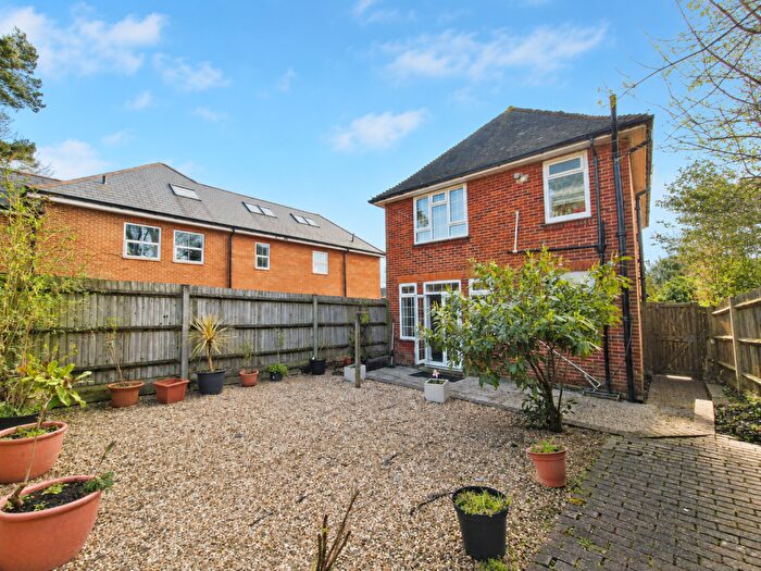 1 Bedroom Flat To Rent In Seagarth Lane, Shirley, SO16