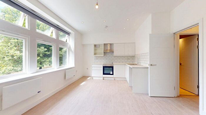 1 Bedroom Flat To Rent In Church Street, Enfield, Greater London, Enfield, Greater London, EN2