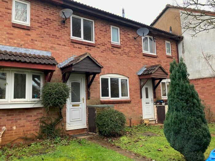 2 Bedroom Terraced House To Rent In Glyndebourne Gardens, Banbury OX16