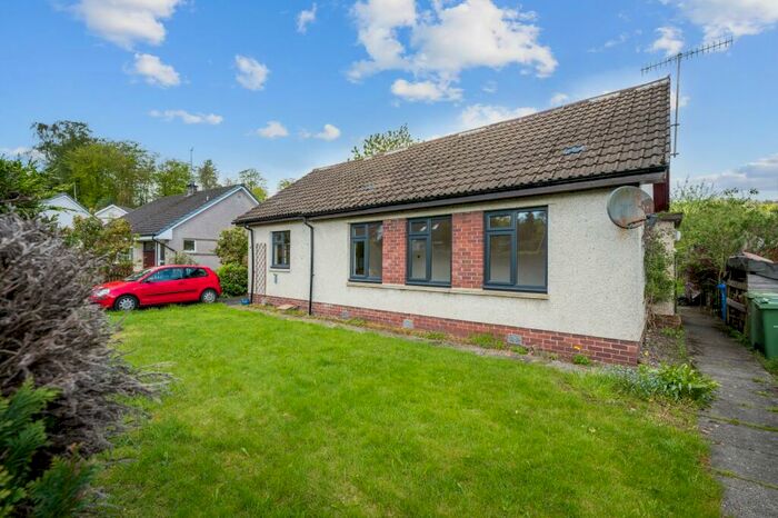 3 Bedroom Bungalow To Rent In Lubnaig Drive, Callander, Stirling, FK17
