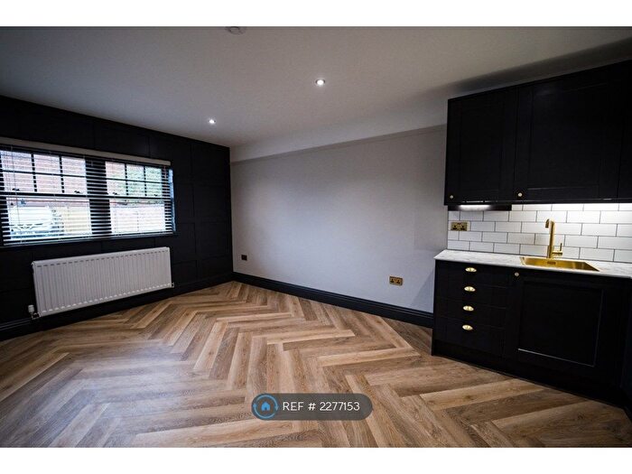 1 Bedroom Flat To Rent In Lower Hillmorton Road, Rugby, CV21