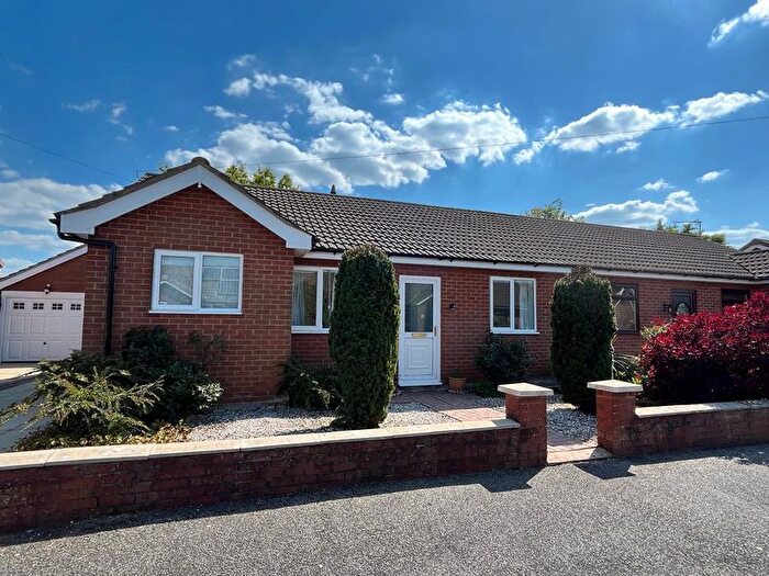 2 Bedroom Semi-Detached Bungalow For Sale In Wilson Close, Tarleton. Preston, PR4