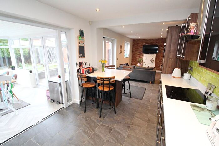 4 Bedroom Detached House For Sale In Geveze Way, Broughton Astley, Leicester, LE9