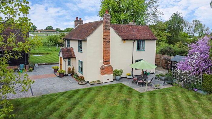 3 Bedroom Detached House For Sale In Butts Green Road, Sandon, CM2