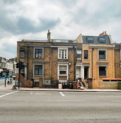 5 Bedroom Terraced House To Rent In New Cross Road, London, SE14