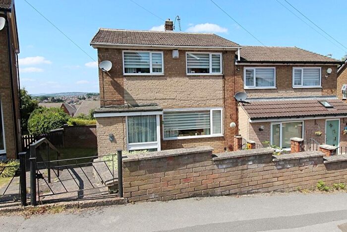 3 Bedroom Semi Detached House For Sale In Sunnybank Crescent, Brinsworth, Rotherham, S60