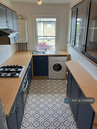 1 Bedroom Flat To Rent In Tyrwhitt Road, London, SE4