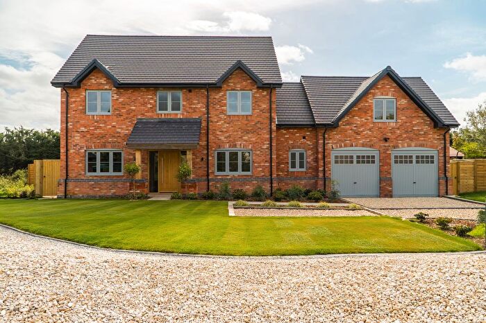 5 Bedroom Detached House For Sale In Sapcote Road, Burbage, LE10